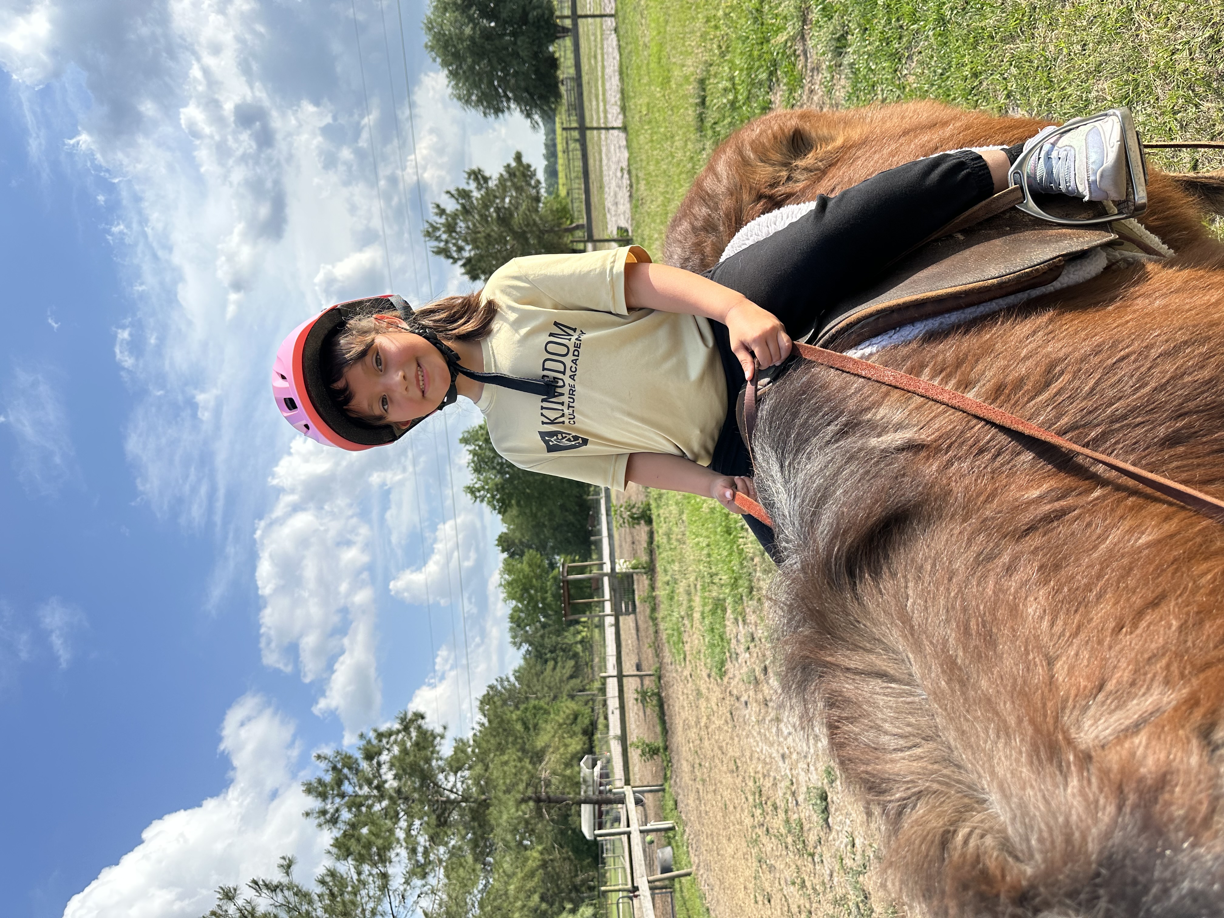 How Horseback Riding Builds Confidence in Children